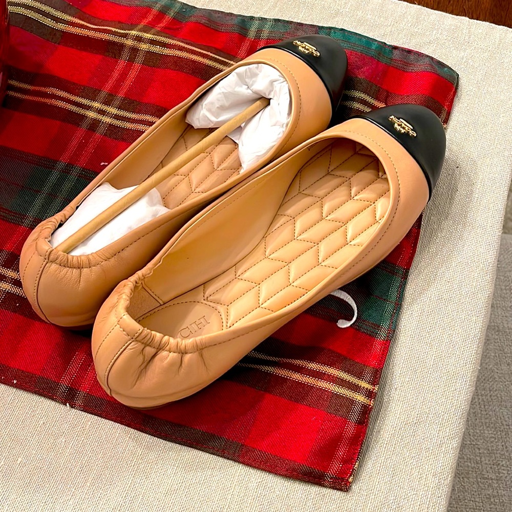 Brand NEW Coach Bonnie Flats